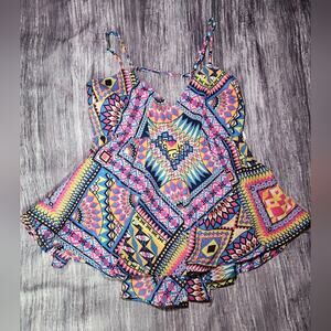 Truth NYC NWT Geometric Flowy Bright‎ Top-Tank Cami Polyester Size XS